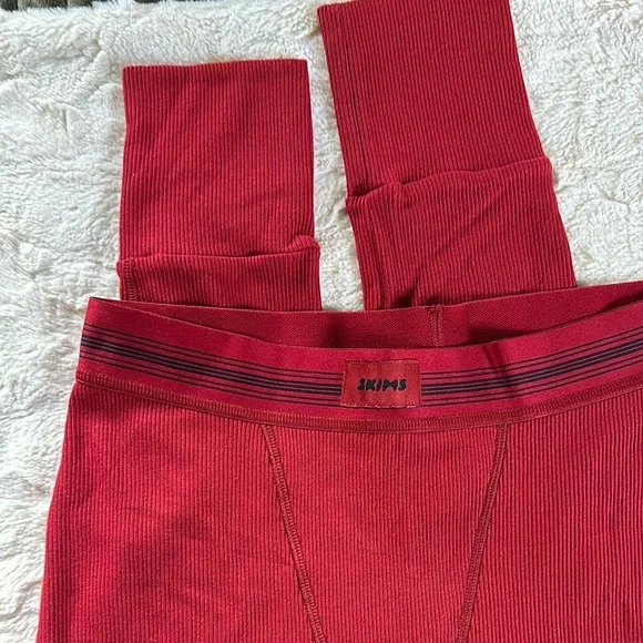 SKIMS Cotton Rib Legging - Picture 3 of 4